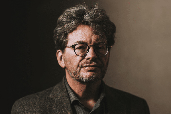 Dr. Groothuis